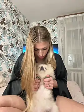 adel secret online show from 11/07/25, 07:47