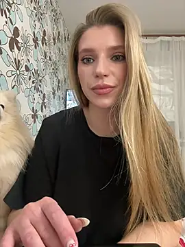 adel secret online show from 03/08/26, 08:45