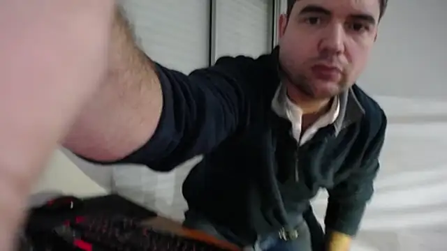 Snapshot of Kohaynewbie chatting on 01/15/26, 04:55 Kohaynewbie online show from 01/15/26, 04:55