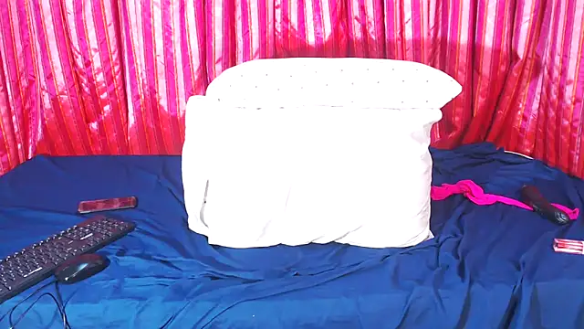 SultryCandy97 online show from 05/11/26, 02:45
