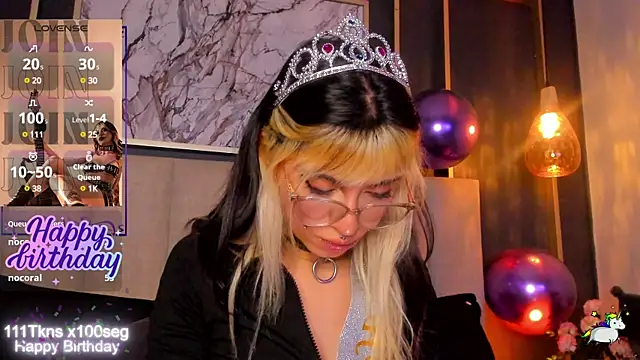 Violetta Nur online show from 12/16/24, 07:58