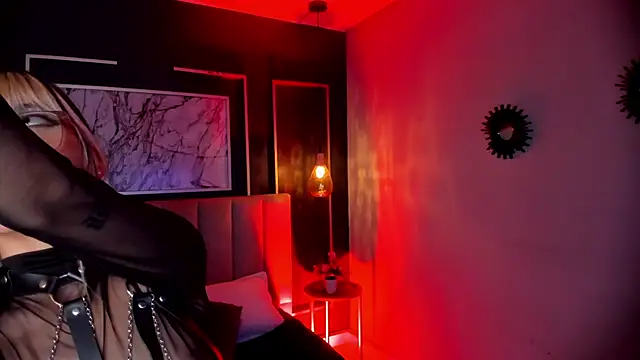 Violetta Nur online show from 02/05/25, 05:20