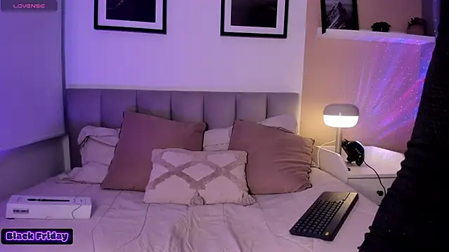 Violetta Nur online show from 11/29/25, 11:08