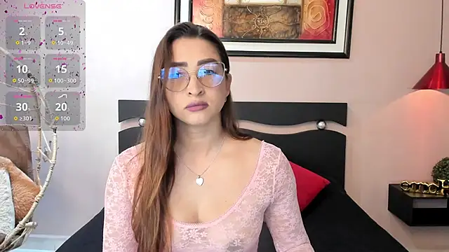  LaraMom  online show from 01/14/26, 07:52