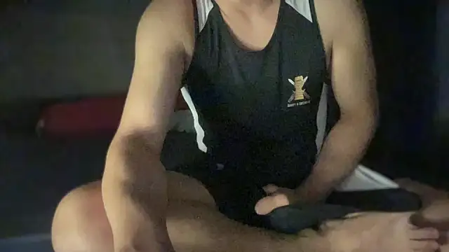 FRIENDLY-GIANT89 online show from 01/18/25, 06:10