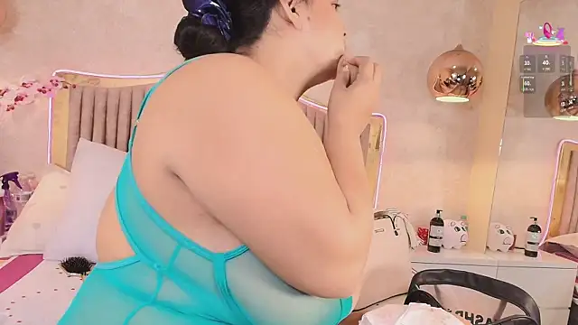 Kismett aziz online show from 02/25/26, 03:27