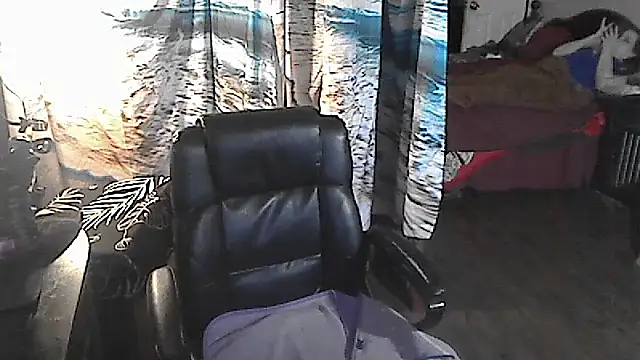 Snapshot of Ireallysquirt chatting on 01/30/25, 06:35 Ireallysquirt online show from 01/30/25, 06:35