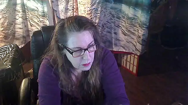 Snapshot of Ireallysquirt chatting on 02/07/25, 11:34 Ireallysquirt online show from 02/07/25, 11:34