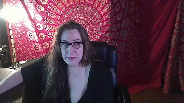 Snapshot of Ireallysquirt chatting on 02/21/25, 06:29 Ireallysquirt online show from 02/21/25, 06:29