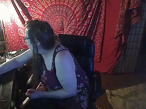 Snapshot of Ireallysquirt chatting on 02/23/25, 11:47 Ireallysquirt online show from 02/23/25, 11:47