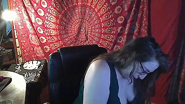 Snapshot of Ireallysquirt chatting on 03/09/25, 02:07 Ireallysquirt online show from 03/09/25, 02:07