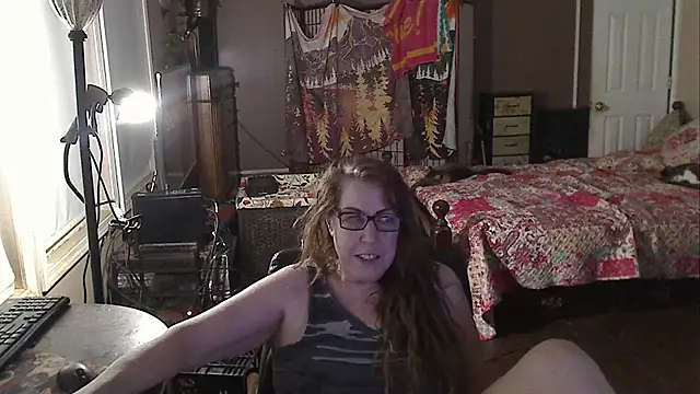 Snapshot of Ireallysquirt chatting on 09/09/25, 02:22 Ireallysquirt online show from 09/09/25, 02:22
