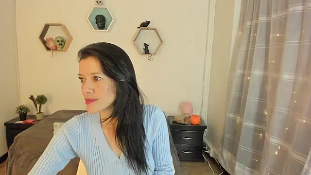 Paloma victory online show from 10/24/25, 09:00