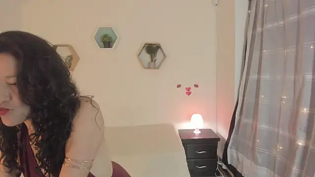 Snapshot of Paloma_victory chatting on 05/15/26, 09:00 Paloma victory online show from 05/15/26, 09:00
