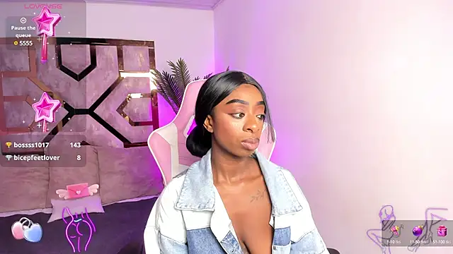 Snapshot of Anny_osorio chatting on 03/07/25, 10:10 Anny osorio online show from 03/07/25, 10:10