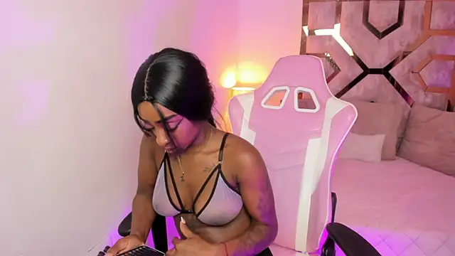 Snapshot of Anny_osorio chatting on 03/22/25, 11:53 Anny osorio online show from 03/22/25, 11:53