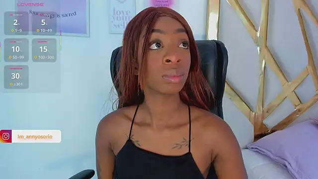 Snapshot of Anny_osorio chatting on 11/15/25, 08:49 Anny osorio online show from 11/15/25, 08:49