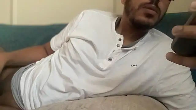 Mooka69 online show from 12/05/25, 01:20