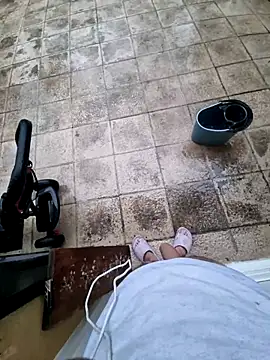 Snapshot of robertilevis chatting on 02/11/26, 05:18 robertilevis online show from 02/11/26, 05:18