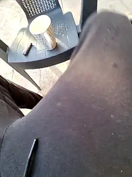 Snapshot of robertilevis chatting on 02/25/26, 04:49 robertilevis online show from 02/25/26, 04:49