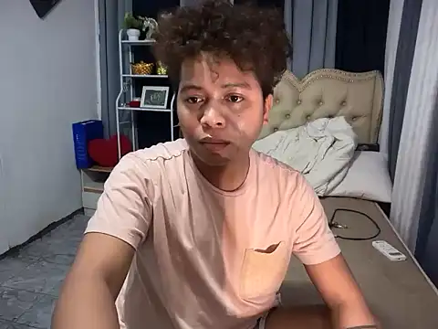 Snapshot of asian_sweetboy chatting on 03/03/26, 07:14 asian sweetboy online show from 03/03/26, 07:14