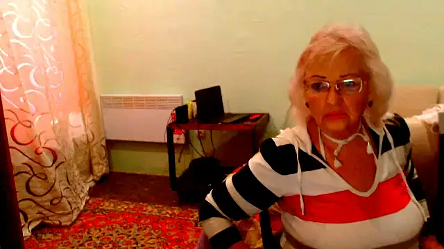 Natali7634 online show from 11/15/25, 10:56