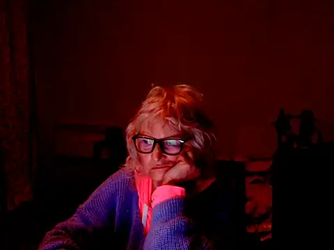 Snapshot of Natali7634 chatting on 04/25/26, 12:24 Natali7634 online show from 04/25/26, 12:24