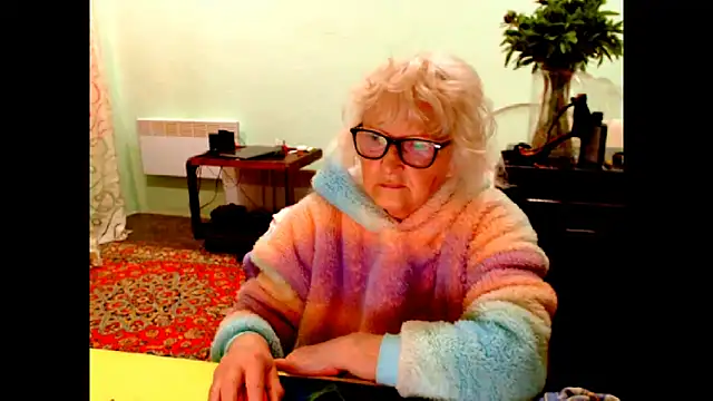 Snapshot of Natali7634 chatting on 05/11/26, 04:40 Natali7634 online show from 05/11/26, 04:40