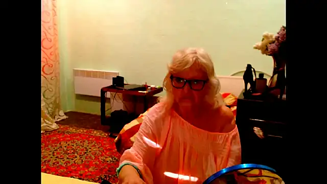 Snapshot of Natali7634 chatting on 05/15/26, 07:04 Natali7634 online show from 05/15/26, 07:04