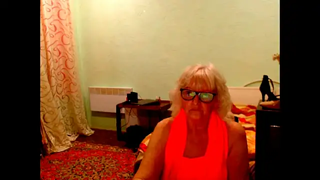 Snapshot of Natali7634 chatting on 05/18/26, 05:19 Natali7634 online show from 05/18/26, 05:19