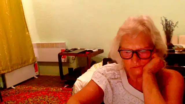 Natali7634 online show from 07/06/26, 05:15