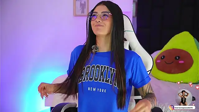 Marianamonroe  online show from 03/25/26, 07:09