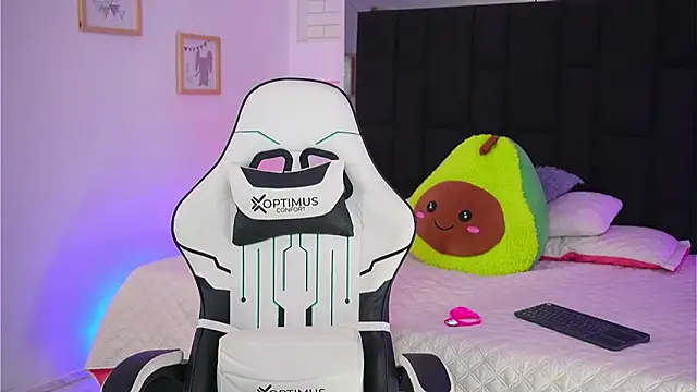 Marianamonroe  online show from 04/04/26, 11:13