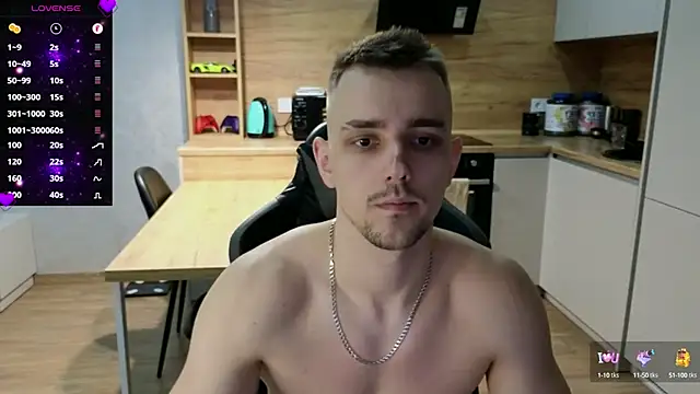 Snapshot of Larstar01 chatting on 02/20/25, 02:24 Larstar01 online show from 02/20/25, 02:24