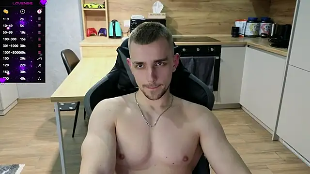 Snapshot of Larstar01 chatting on 03/06/25, 11:31 Larstar01 online show from 03/06/25, 11:31