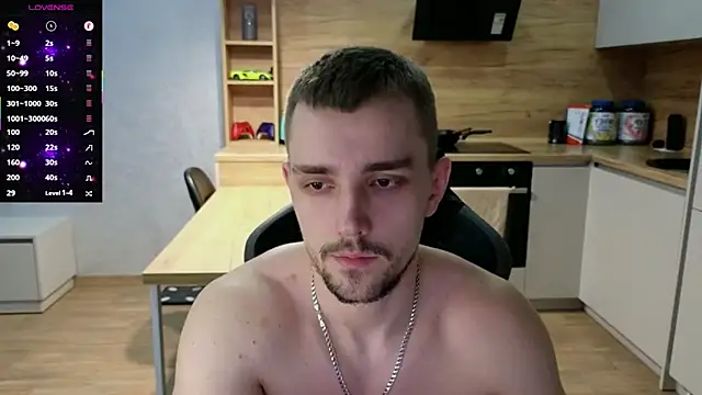 Snapshot of Larstar01 chatting on 03/20/25, 12:30 Larstar01 online show from 03/20/25, 12:30