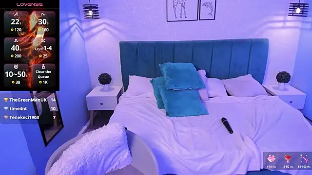 tiffani  love online show from 02/27/25, 06:42