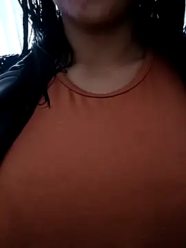 tiffani  love online show from 03/08/26, 04:44