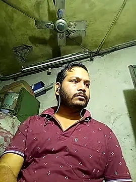 Snapshot of DeepakXxxR86 chatting on 01/12/26, 02:22 DeepakXxxR86 online show from 01/12/26, 02:22