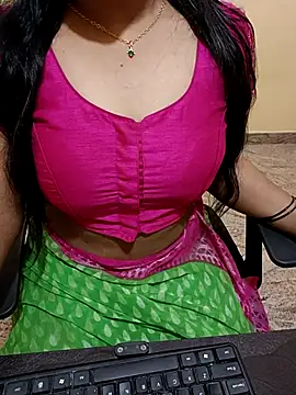Nithya 05 online show from 09/25/25, 05:55