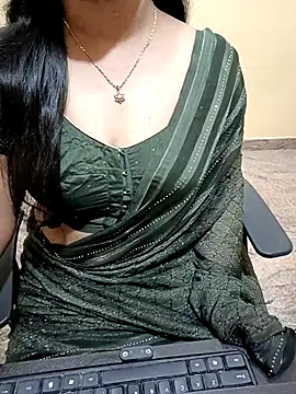 Nithya 05 online show from 10/27/25, 05:00