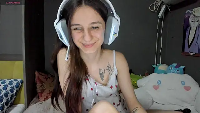  Nika Kik online show from 04/15/26, 07:58