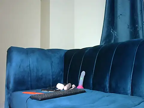 Petite lexii online show from 09/26/25, 03:54