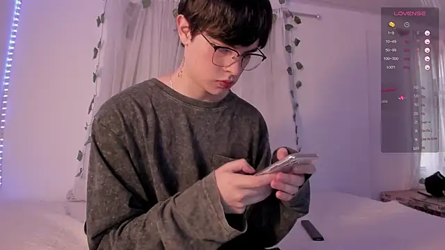 Snapshot of ianstar_599 chatting on 12/07/24, 09:55 ianstar 599 online show from 12/07/24, 09:55