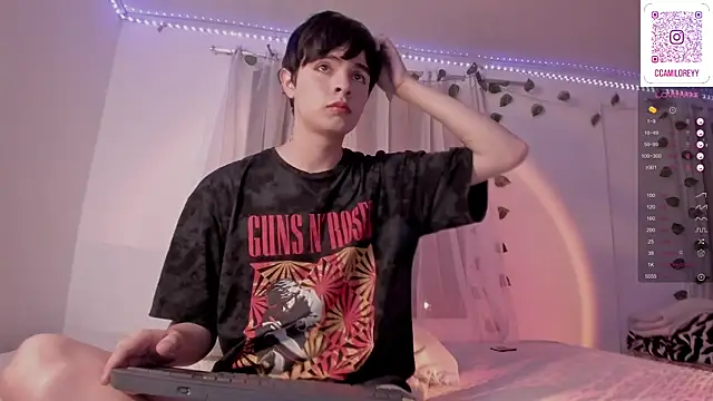 Snapshot of ianstar_599 chatting on 12/20/24, 12:08 ianstar 599 online show from 12/20/24, 12:08