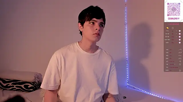 Snapshot of ianstar_599 chatting on 01/20/25, 10:37 ianstar 599 online show from 01/20/25, 10:37