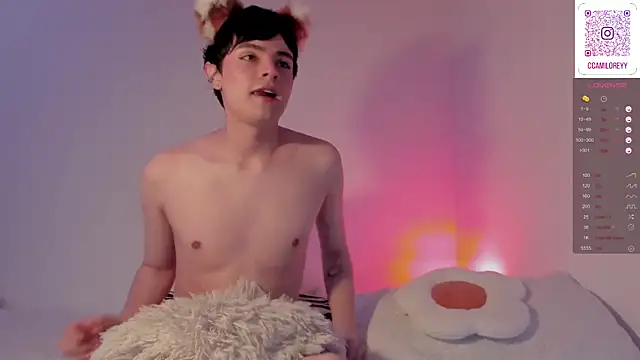 Snapshot of ianstar_599 chatting on 02/06/25, 01:54 ianstar 599 online show from 02/06/25, 01:54