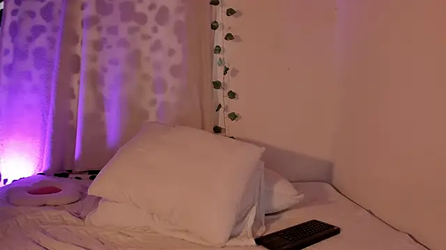 Snapshot of ianstar_599 chatting on 09/30/25, 03:17 ianstar 599 online show from 09/30/25, 03:17