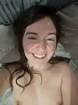 Snapshot of oxitocindi chatting on 12/09/24, 11:56 oxitocindi online show from 12/09/24, 11:56