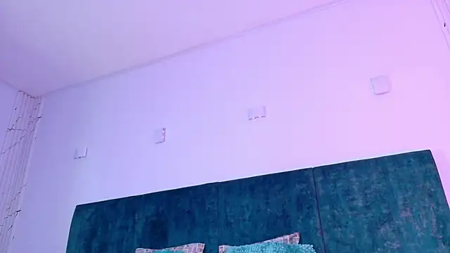 Snapshot of Emmaa_Blonde chatting on 05/25/26, 07:31 Emmaa Blonde online show from 05/25/26, 07:31